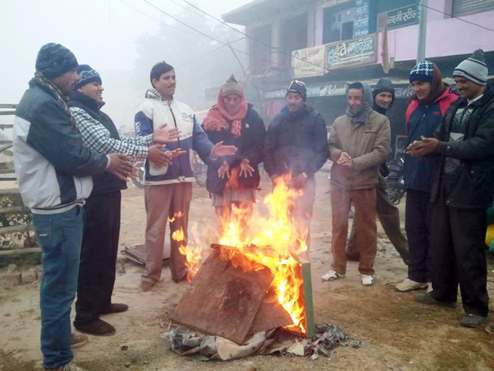 तराईमा एक हप्तादेखि शीतलहर कायमै, कष्टकर बन्यो जनजीवन