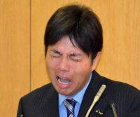 पत्रकार सम्मेलनमा जापानी सभासदको अचम्मलाग्दो रुवाबासी