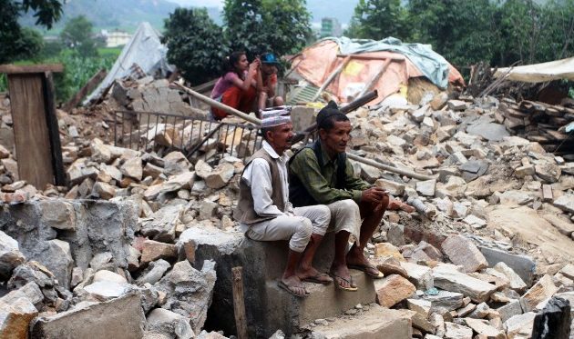 दातृ निकायले भन्यो, ‘भूकम्पपीडितलाई एकमुष्ट तीन लाख अनुदान नदिनु