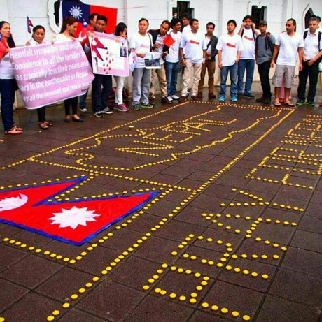 ताइवानमा नेपालीहरूद्वारा दीप प्रज्वलन