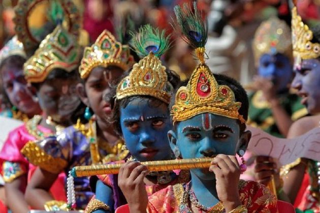 आज श्रीकृष्ण जन्माष्टमी, कृष्ण मन्दिरहरुमा भक्तजनको भीड