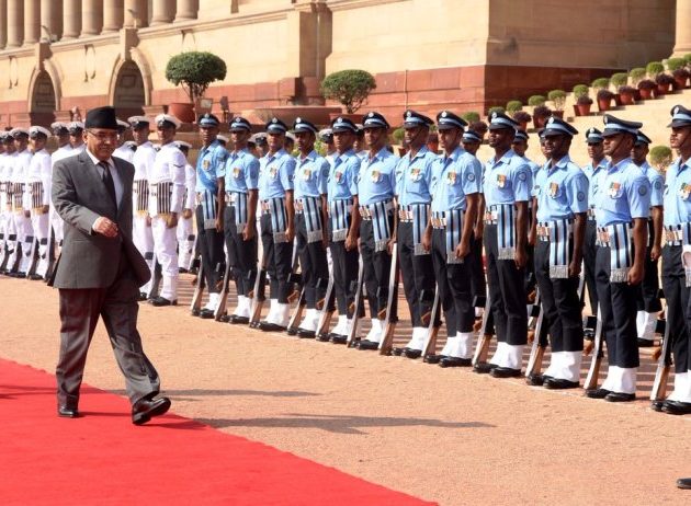 प्रधानमन्त्री दाहाललाई भारतमा राजकीय सम्मान, समकक्षी मोदीद्वारा स्वागत