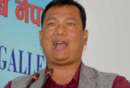 ‘लोकमानलाई दुई तिहाईबाट बिदा गरिन्छ’