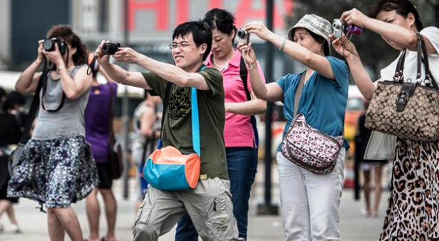 chinese-tourist-in-nepal