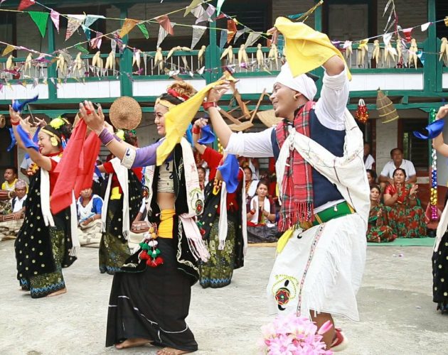 सञ्जु थापा मगरको मौलिक सालैजो ‘तिमी र म भए’ बजारमा (भिडियो सहित)