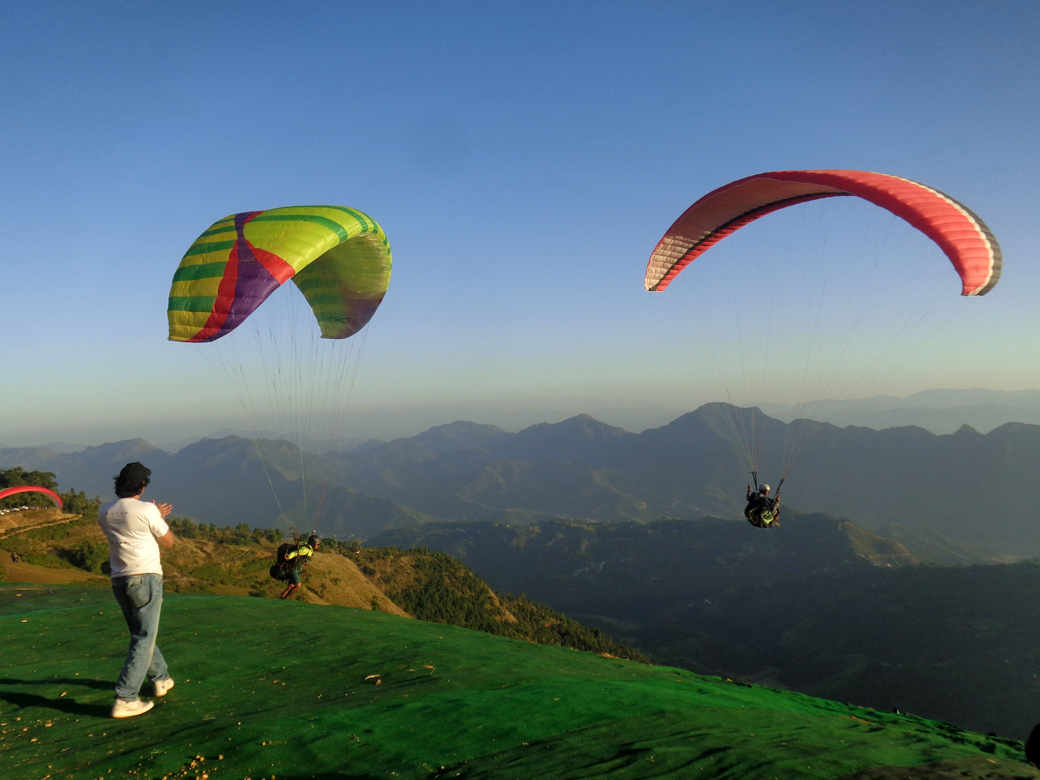 स्वरेकवासीको आशा जगाउँदै प्याराग्लाइडिङ विश्वकप