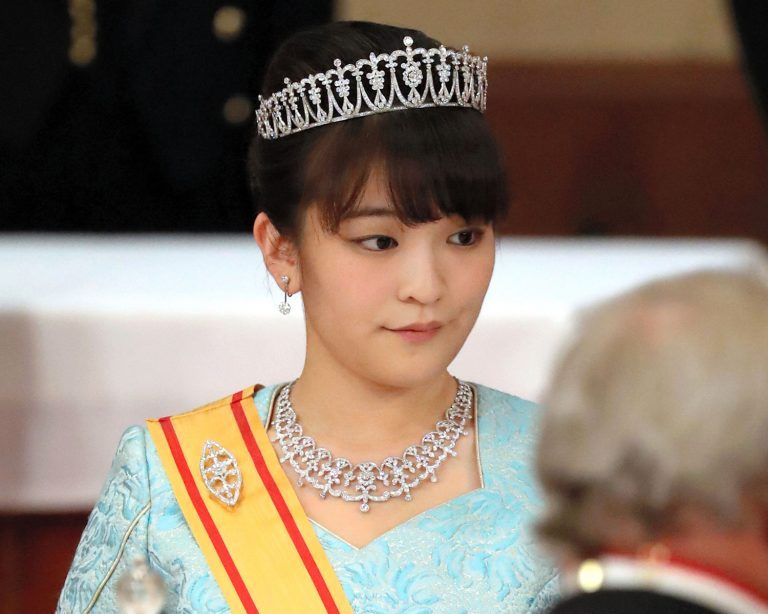 जापानकी पूर्व राजकुमारी श्रीमानका साथ न्यूयोर्कमा एक बेडरुमको फ्ल्याटमा बस्ने
