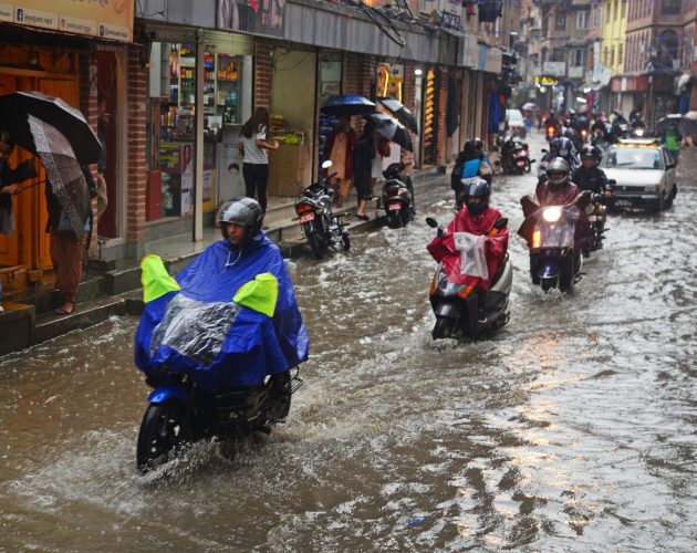 विपद् व्यवस्थापनका लागि काठमाडौं महानगरले परिचालन गर्‍यो १७ टोली