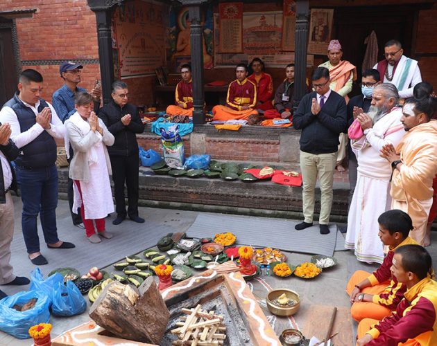 विमान दुर्घटनामा ज्यान गुमाएकाको आत्मा शान्तिका लागि पशुपतिमा ३ दिने महायज्ञ