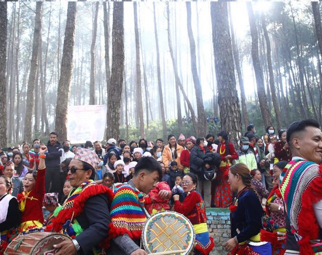 उँधाैलीमा रमाउँदै किराँत समुदाय [तस्बिरहरु ]