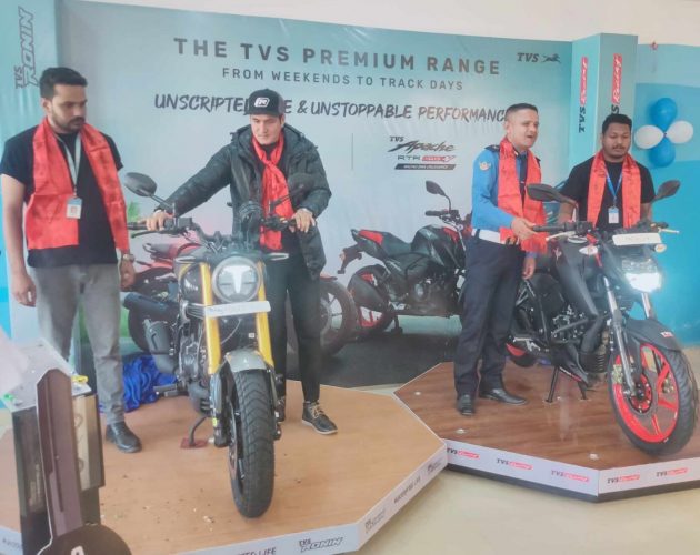 धनगढीमा टिभिएस कम्पनीका दुई मोटरसाइकल सार्वजनिक