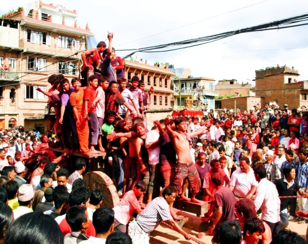 पनौतीमा देवताबीच यौन क्रियाकलाप दर्शाउने जात्रा